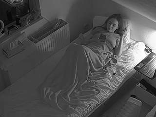 voyeurcam-julmodels-bed-7