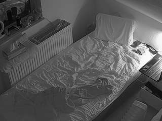 voyeurcam-julmodels-bed-7 camsoda
