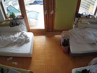 voyeurcam-julmodels-bed-7