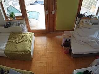 voyeurcam-julmodels-bed-7