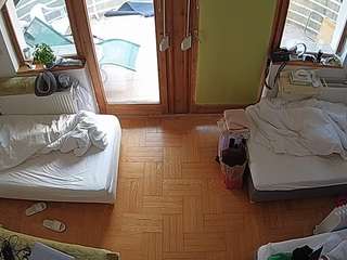 voyeurcam-julmodels-bed-7