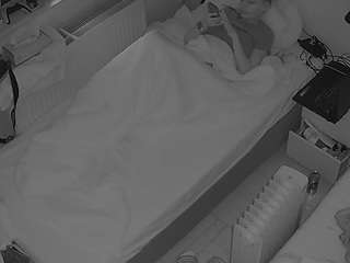 voyeurcam-julmodels-bed-7