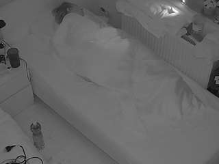 voyeurcam-julmodels-bed-7 voyeurcam-julmodels-bed-7