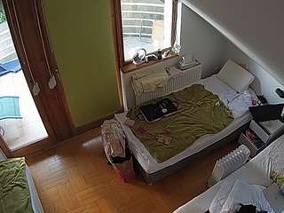 voyeurcam-julmodels-bed-7