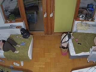 voyeurcam-julmodels-bed-7