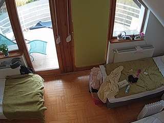 voyeurcam-julmodels-bed-7