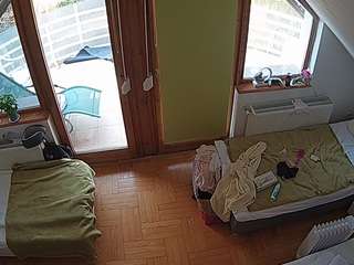 voyeurcam-julmodels-bed-7