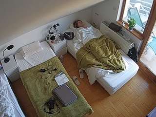 voyeurcam-julmodels-... webcam