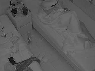 voyeurcam-julmodels-bed-7 camsoda