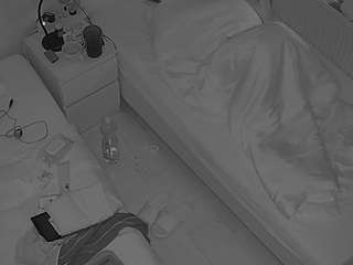 voyeurcam-julmodels-bed-7