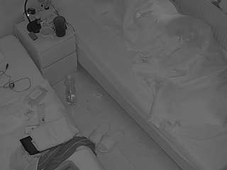 voyeurcam-julmodels-bed-7 camsoda