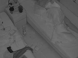 voyeurcam-julmodels-bed-7 camsoda