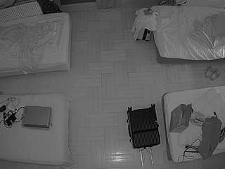 voyeurcam-julmodels-bed-7