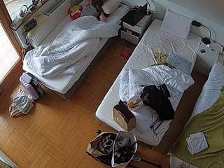 voyeurcam-julmodels-bed-7 camsoda