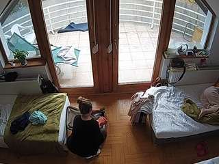 voyeurcam-julmodels-bed-7 camsoda