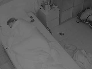 voyeurcam-julmodels-bed-7