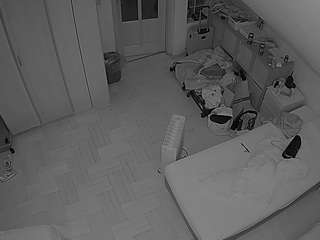 voyeurcam-julmodels-bed-7 camsoda