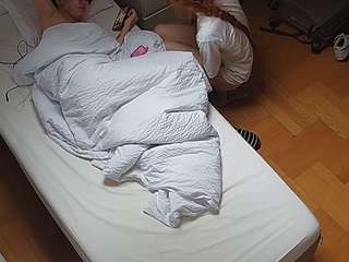 voyeurcam-julmodels-bed-7