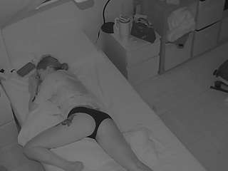 voyeurcam-julmodels-bed-7