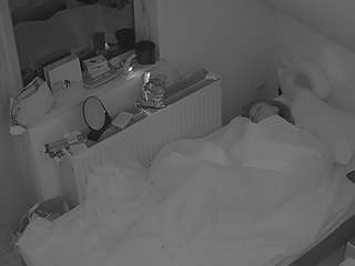 voyeurcam-julmodels-bed-7