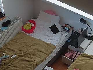 Live Sex Chat with Julmodels Bedroom-D7 (@voyeurcam-julmodels-bed-7)