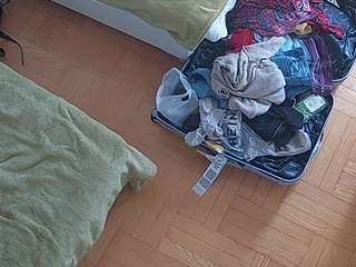 Live Sex Chat with Julmodels Bedroom-D7 (@voyeurcam-julmodels-bed-7)