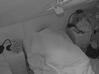 voyeurcam-julmodels-bed-7