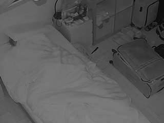 Live Sex Chat with Julmodels Bedroom-D7 (@voyeurcam-julmodels-bed-7)