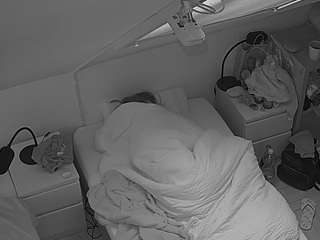 voyeurcam-julmodels-bed-7