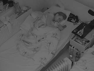 voyeurcam-julmodels-bed-7