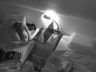 voyeurcam-julmodels-bed-7