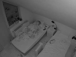 Julmodels Bedroom-D7 live webcam on Soda Cams