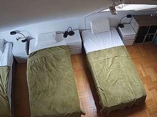 voyeurcam-julmodels-bed-7 - Live HD Webcam