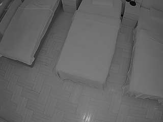 voyeurcam-julmodels-bed-7