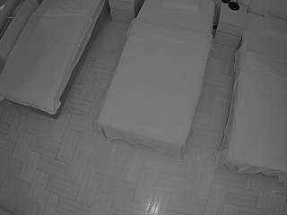 voyeurcam-julmodels-bed-7