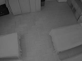 voyeurcam-julmodels-bed-7