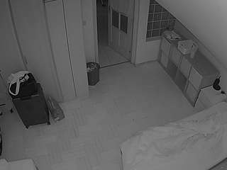 voyeurcam-julmodels-bed-7 webcam