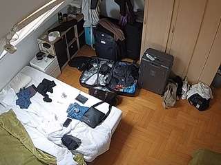 voyeurcam-julmodels-bed-7