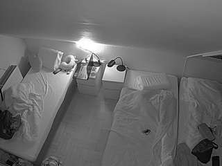 voyeurcam-julmodels-bed-7 webcam