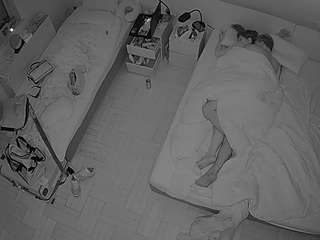 voyeurcam-julmodels-bed-7 webcam