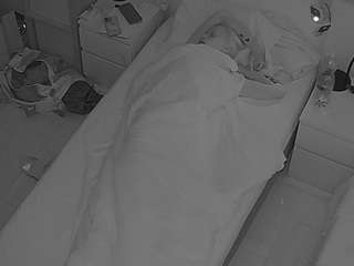 le modèle voyeurcam-julmodels-bed-7 est en webcam porno dans un show sur le site camsoda, il possède les tags suivants: amateur,flashing,hidden,hidden cam,mixed,pov,sexwebcam,voyeur,hd,milf