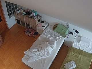 voyeurcam-julmodels-bed-7 live cam profile