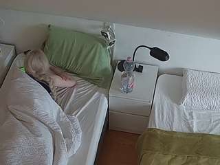 voyeurcam-julmodels-bed-7 live cam profile