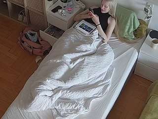 voyeurcam-julmodels-bed-7 live cam profile