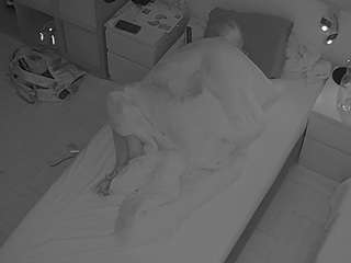 voyeurcam-julmodels-bed-7 live cam profile