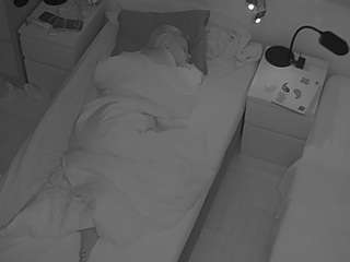 voyeurcam-julmodels-bed-7 webcam