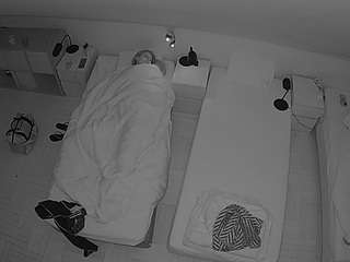 voyeurcam-julmodels-bed-7 webcam