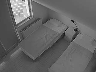 voyeurcam-julmodels-bed-7