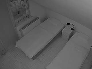 voyeurcam-julmodels-bed-7 webcam