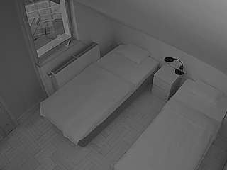 voyeurcam-julmodels-bed-7